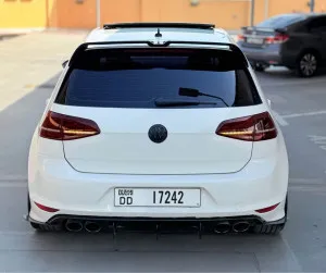 2015 Volkswagen Golf R