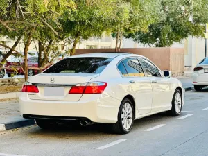 2014 هوندا أكورد Sport