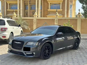 2015 كرايسلر ٣٠٠ S