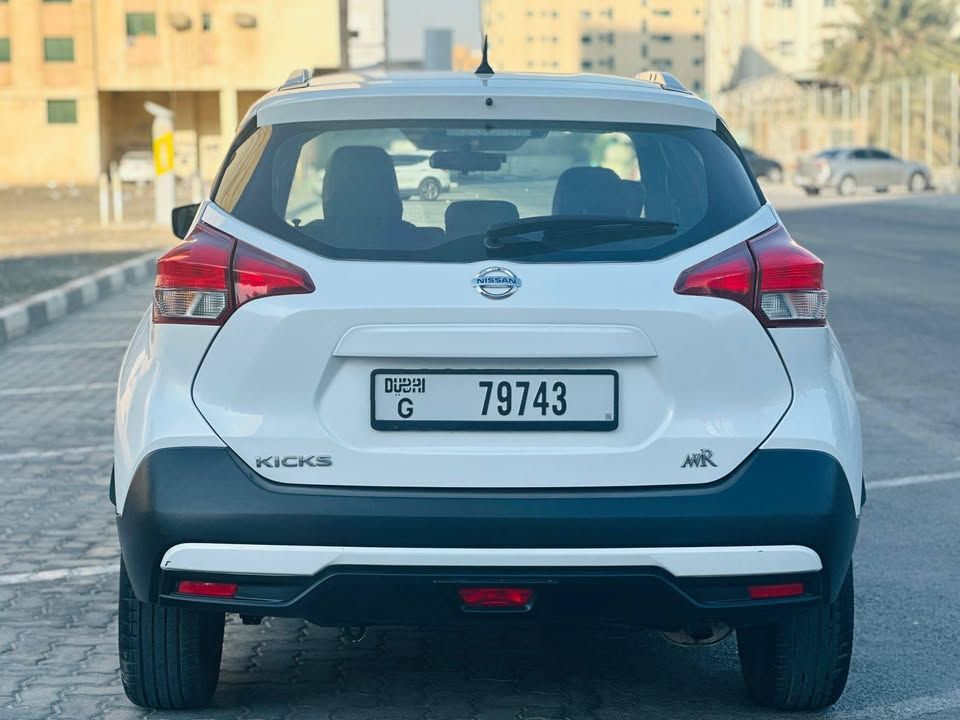 2017 Nissan KICKS S