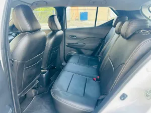 2017 Nissan KICKS S