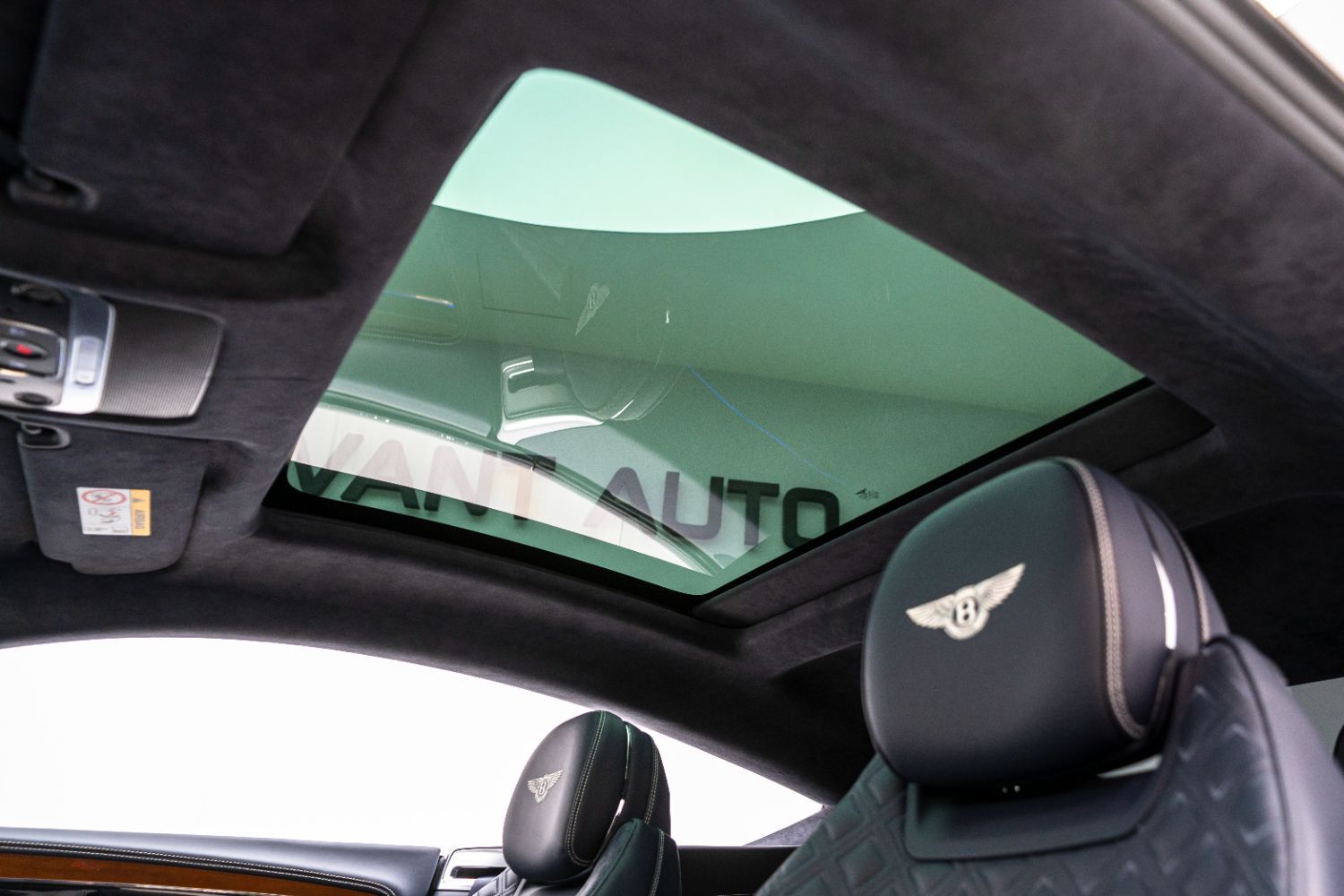 2021 بنتلي كونتيننتال GT V8