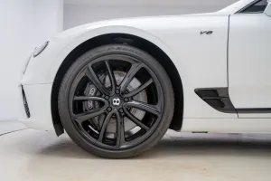 2021 بنتلي كونتيننتال GT V8