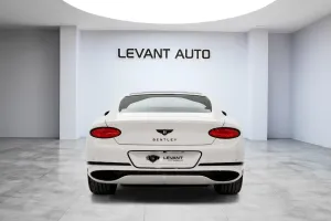 2021 بنتلي كونتيننتال GT V8