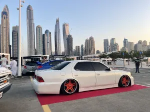 2000 لكزس آل آس ٤٠٠