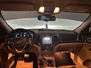 2014 جييب شيروكي Specs