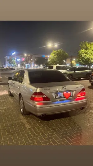 2005 Lexus LS 430