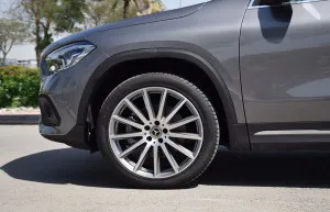 2021 مرسيدس-بنز GLA - جي ال اي GLA250
