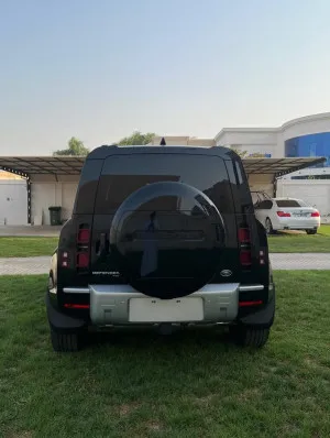 2022 لاند روفر ديفندر 110 X-Dynamic SE