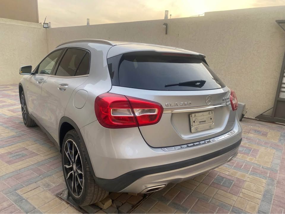 2016 مرسيدس-بنز GLA - جي ال اي GLA250