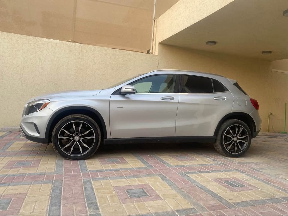 2016 مرسيدس-بنز GLA - جي ال اي GLA250