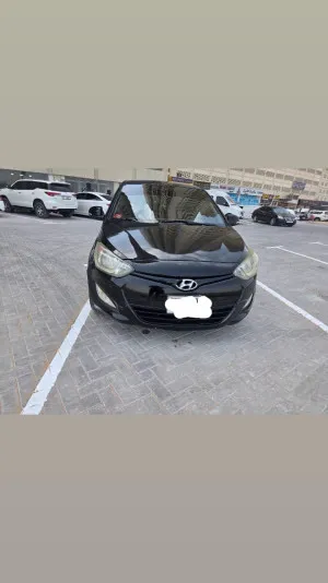 2015 هيونداي آي٢٠ Premium