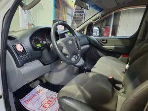 2010 Hyundai H1 Executive