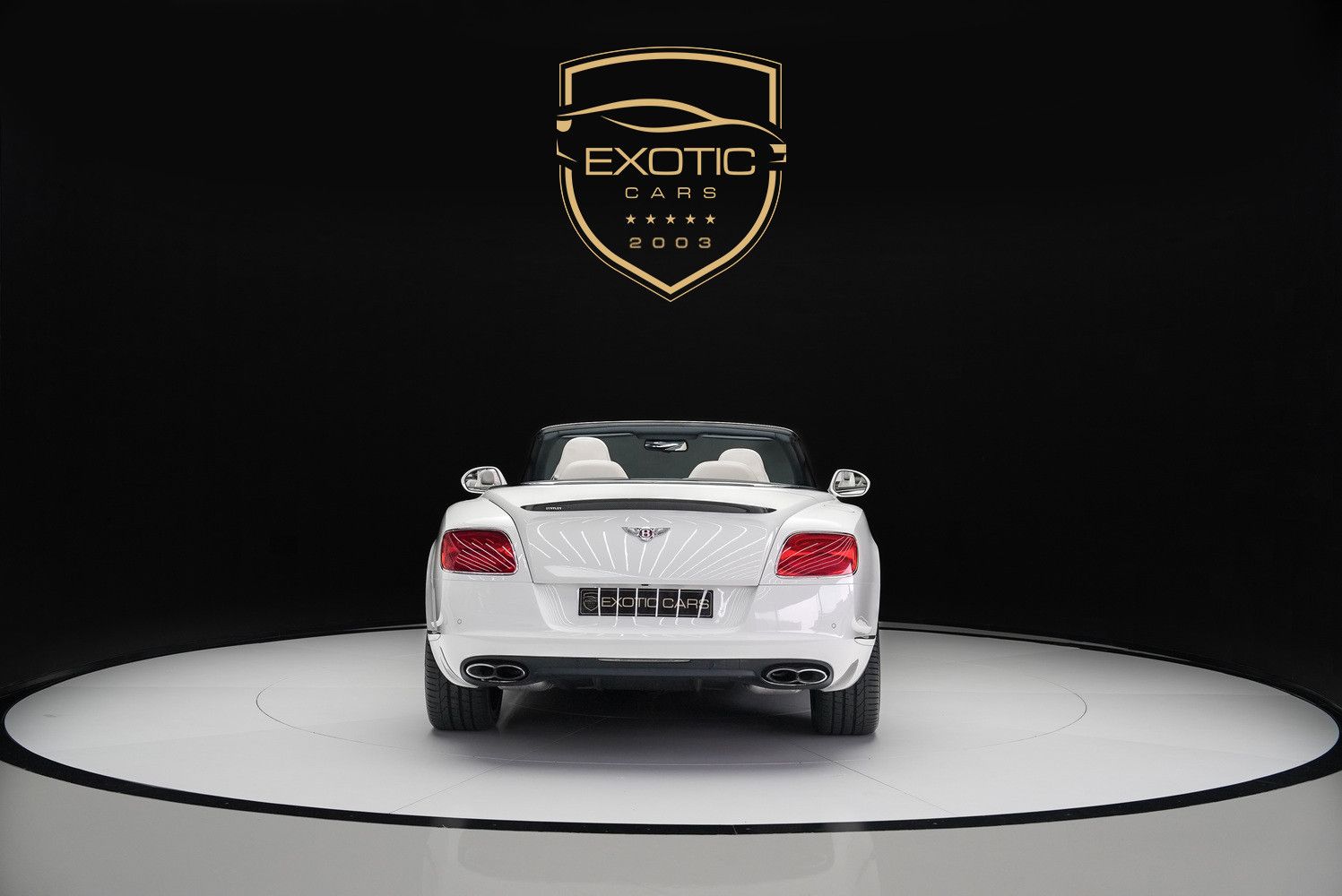 2015 بنتلي كونتيننتال GTC V8