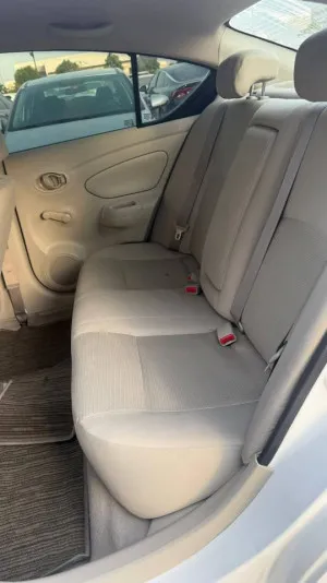 2019 نيسان صني S