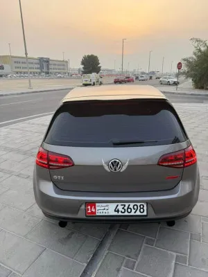 2015 فولجس فاجن جولف GTI