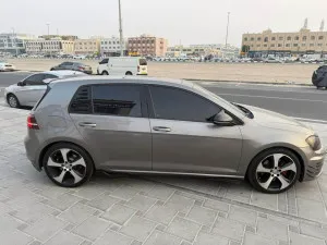 2015 فولجس فاجن جولف GTI