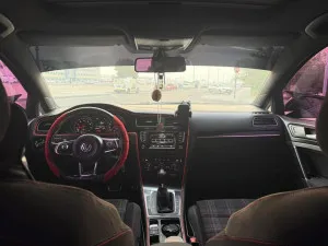 2015 فولجس فاجن جولف GTI
