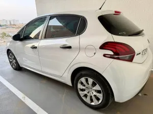 2017 Peugeot 208 Allure Premium