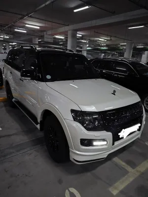 2022 ميتسوبيشي باجيرو Signature Edition
