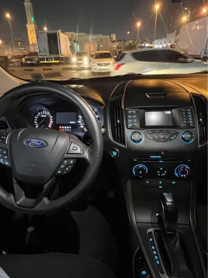 2018 فورد ايدج Titanum