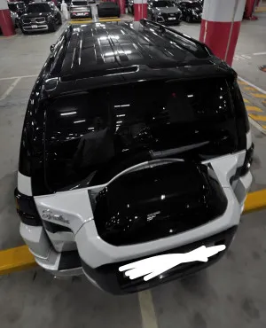 2022 ميتسوبيشي باجيرو Signature Edition