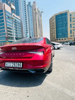 2022 Hyundai Elentra SE
