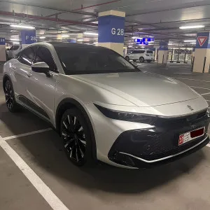 2023 Toyota Crown Platinum