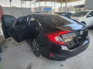 2020 هوندا سيفك LX
