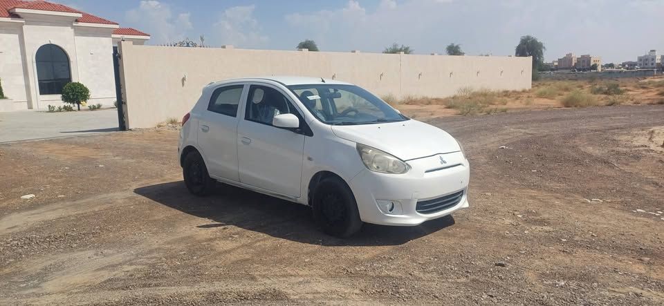 2014 Mitsubishi Mirage ES