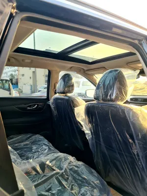 2018 نيسان روج SL