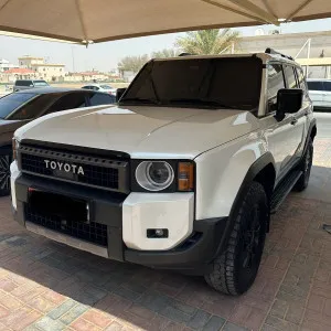 2023 تويوتا برادو GXL
