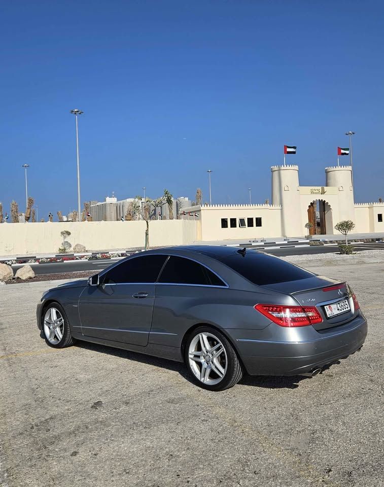 2012 مرسيدس-بنز الفئة - E E 350