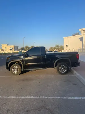 2022 GMC Sierra AT4