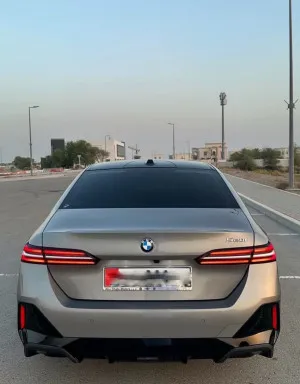 2024 BMW 5-Series 520i