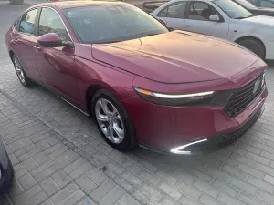 2024 هوندا أكورد DX