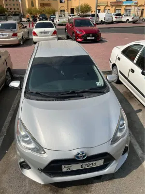 2015 تويوتا بريوس XLE AWD-e