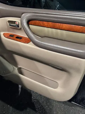 2001 Lexus LX 450