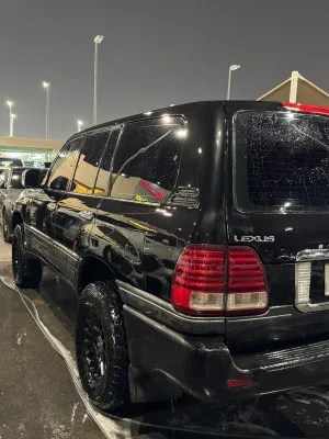 2001 Lexus LX 450