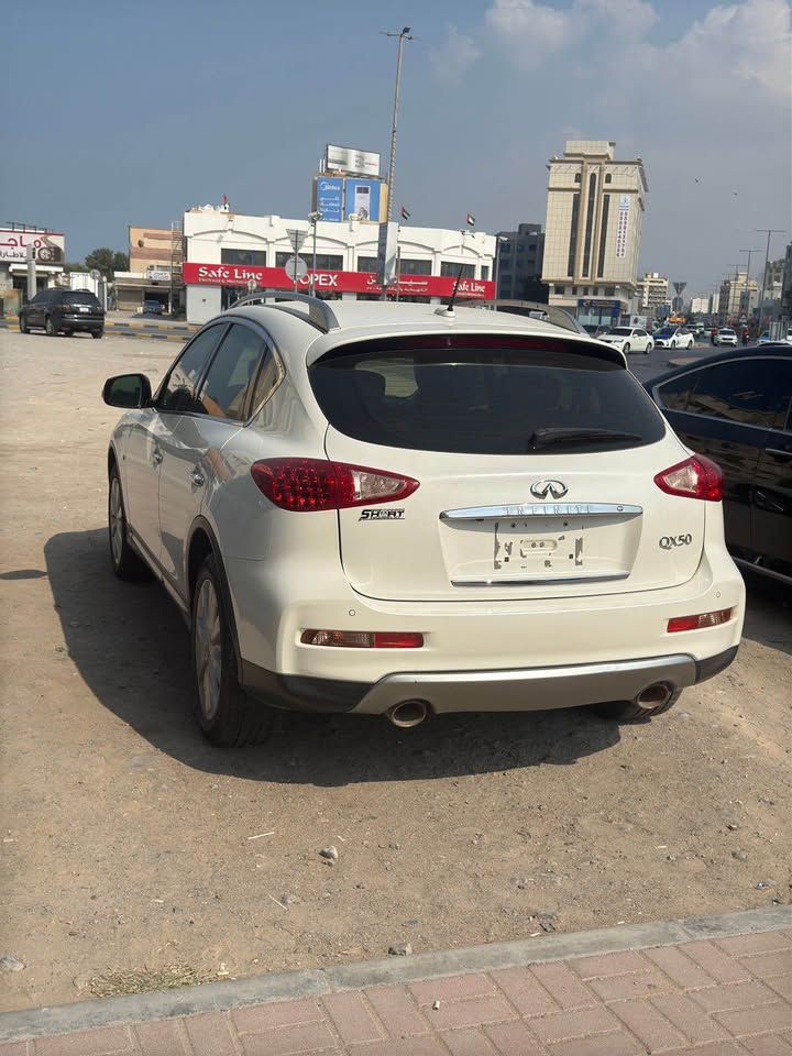 2017 Infiniti QX50 LUXE