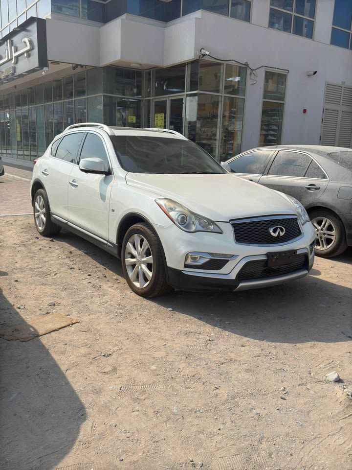 2017 Infiniti QX50 LUXE