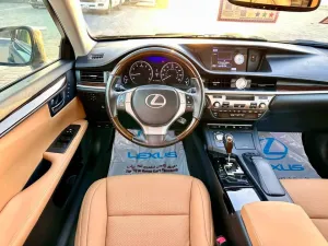 2014 Lexus ES Es350