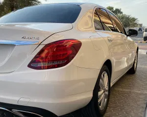 2015 مرسيدس-بنز آلفئة - C C300