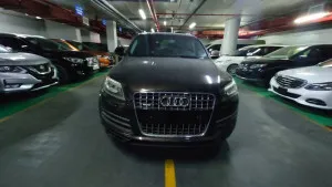 2013 اودي كيو٧ Prestige