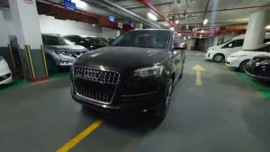 2013 اودي كيو٧ Prestige