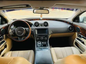 2015 جاكوار الفئة - اكس Classic Plus