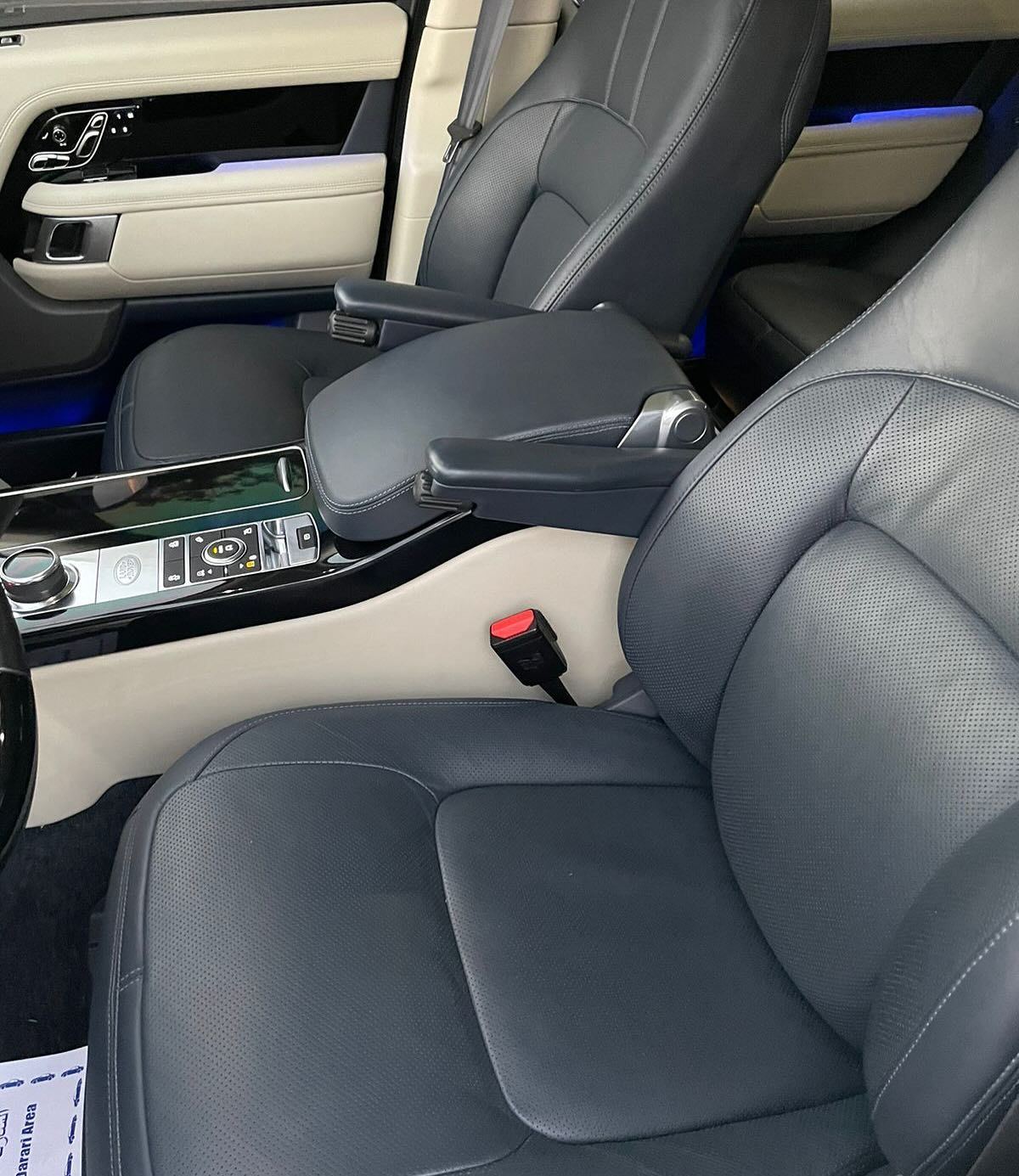 2019 لاند روفر رينج روفر HSE
