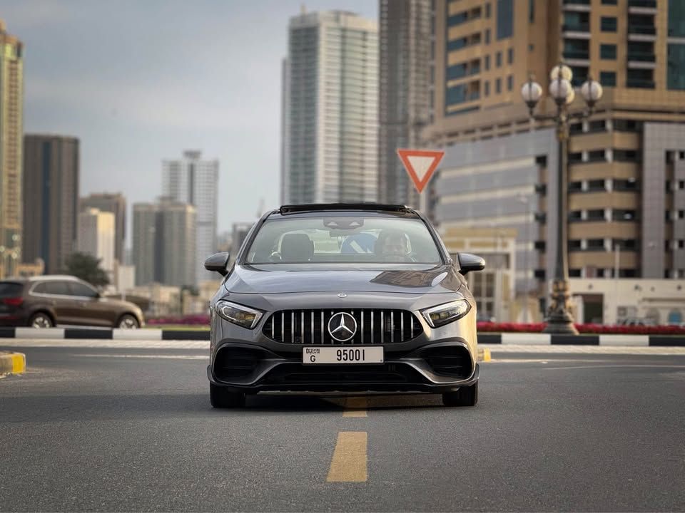 2020 مرسيدس-بنز الفئة - A A220 Sedan