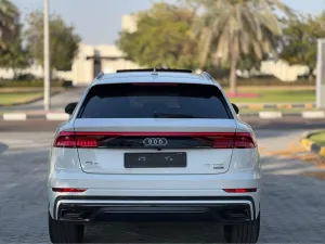 2019 اودي كيو ٨ Premium Plus