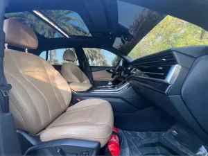 2019 اودي كيو ٨ Premium Plus